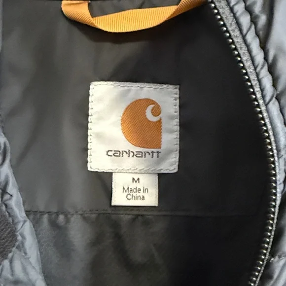 Carhartt Lightweight Winter Jacket - Picture 4 of 6